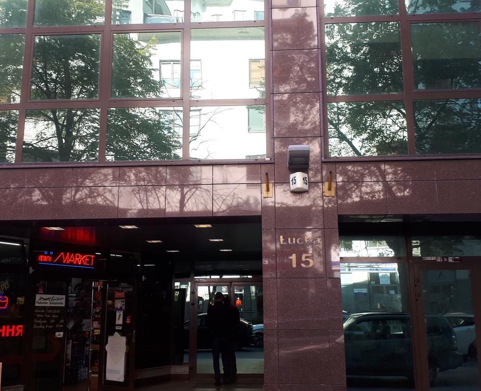Tripstay Lucka Wiev Apartament Warschau Buitenkant foto