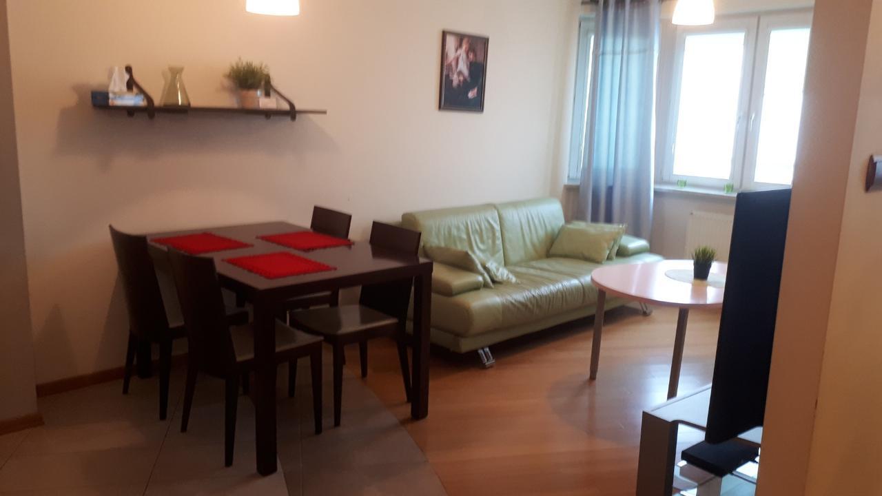 Tripstay Lucka Wiev Apartament Warschau Buitenkant foto